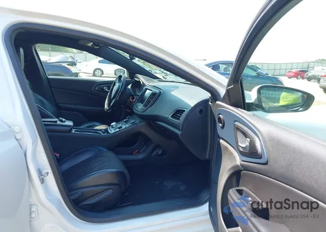 2015 Chrysler 200 S из США, поврежденный, VIN 1C3CCCBB8FN573118